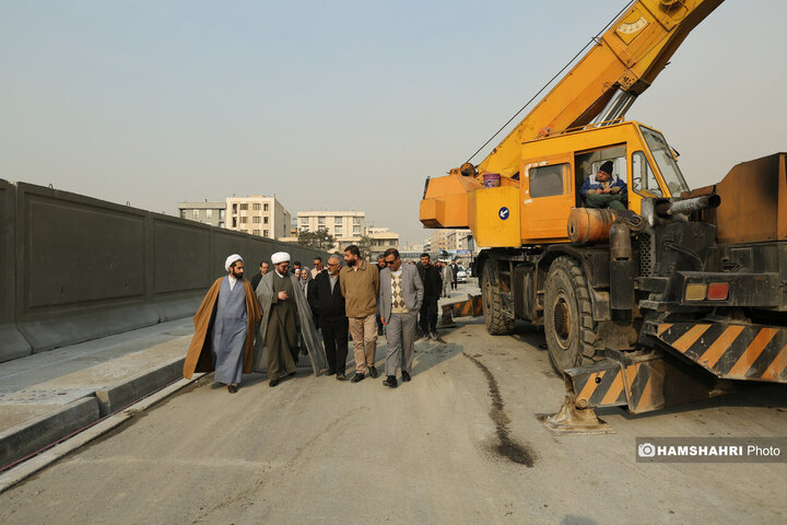 بازدید نخبگان و معتمدین محلات از پروژه های عمرانی منطقه ۵