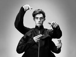 این  لباس قبل از بیماری  به شما هشدار می‌دهد!