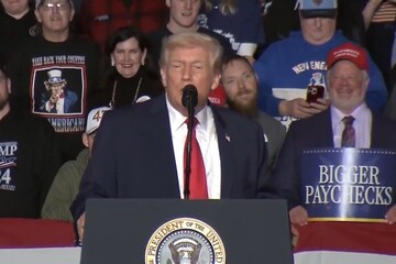 اظهارات تهدیدآمیز جدید ترامپ علیه ایران؛ یک ناوگان در حال حرکت به‌ سوی ایران است... | امیدوارم توافق کنند