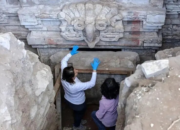 این مقبره جغدنشان ۱۴۰۰ سال قدمت دارد | عکس