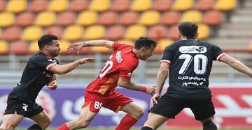 «دنیل گرا» سمت راست پرسپولیس را اتوبان کرده است | پورعلی گنجی و کنعانی زادگان باید بروند | نباید آن قدر بمانید تا یک بازیکن 17 ساله اینطور محوتان کند