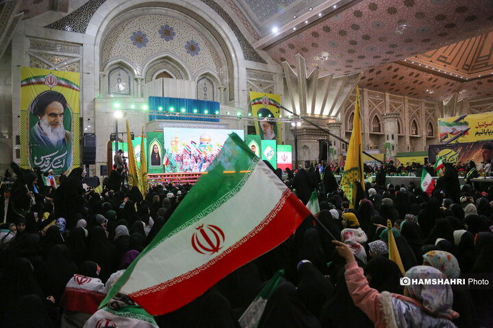 گردهمایی نوجوانان آرمانی لشکر قدس در مرقد امام (ره)