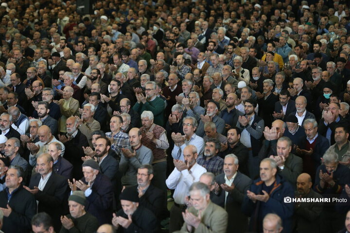 نماز جمعه این هفته تهران به امامت حجت‌الاسلام والمسلمین سید محمدحسن ابوترابی‌فرد در مصلای امام خمینی (ره) برگزار شد