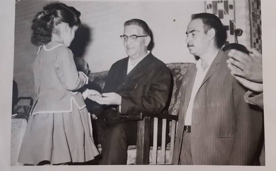 این دختر گوشواره هایش را فروخت تا جنگل متولد شود؛ قصه یک جنگل دست کاشت در کرمان