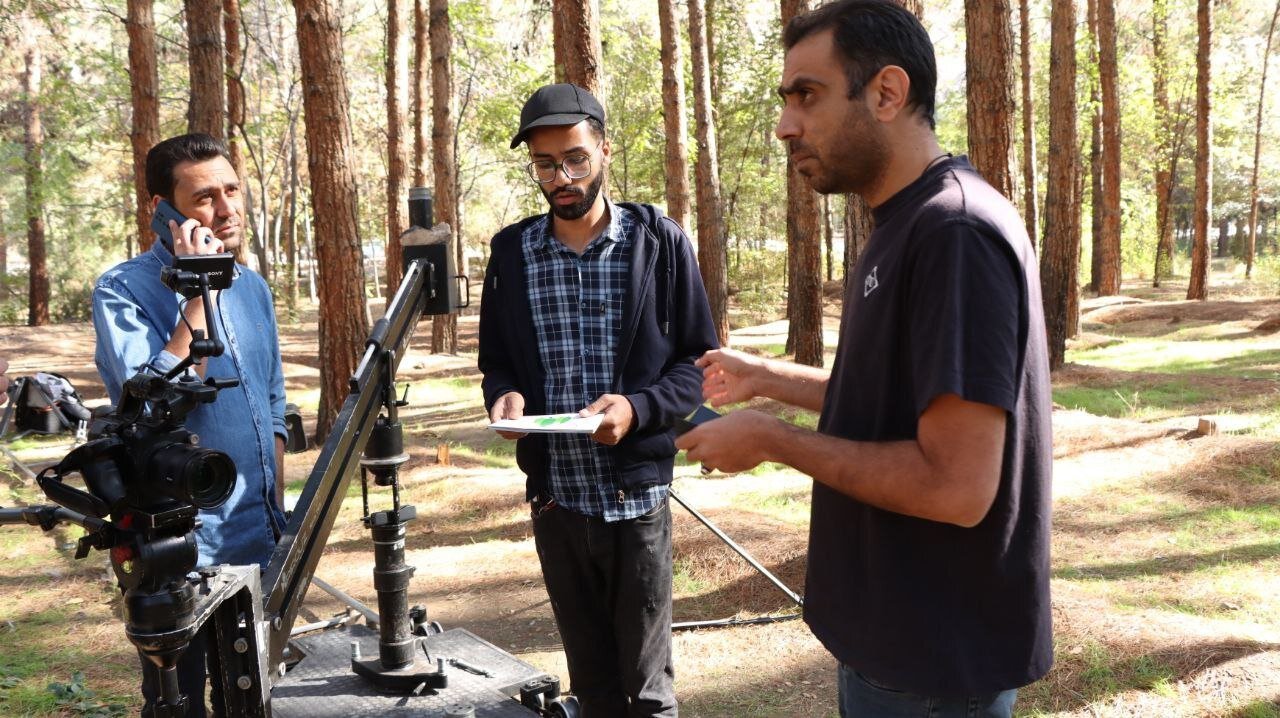 این دختر گوشواره هایش را فروخت تا جنگل متولد شود؛ قصه یک جنگل دست کاشت در کرمان