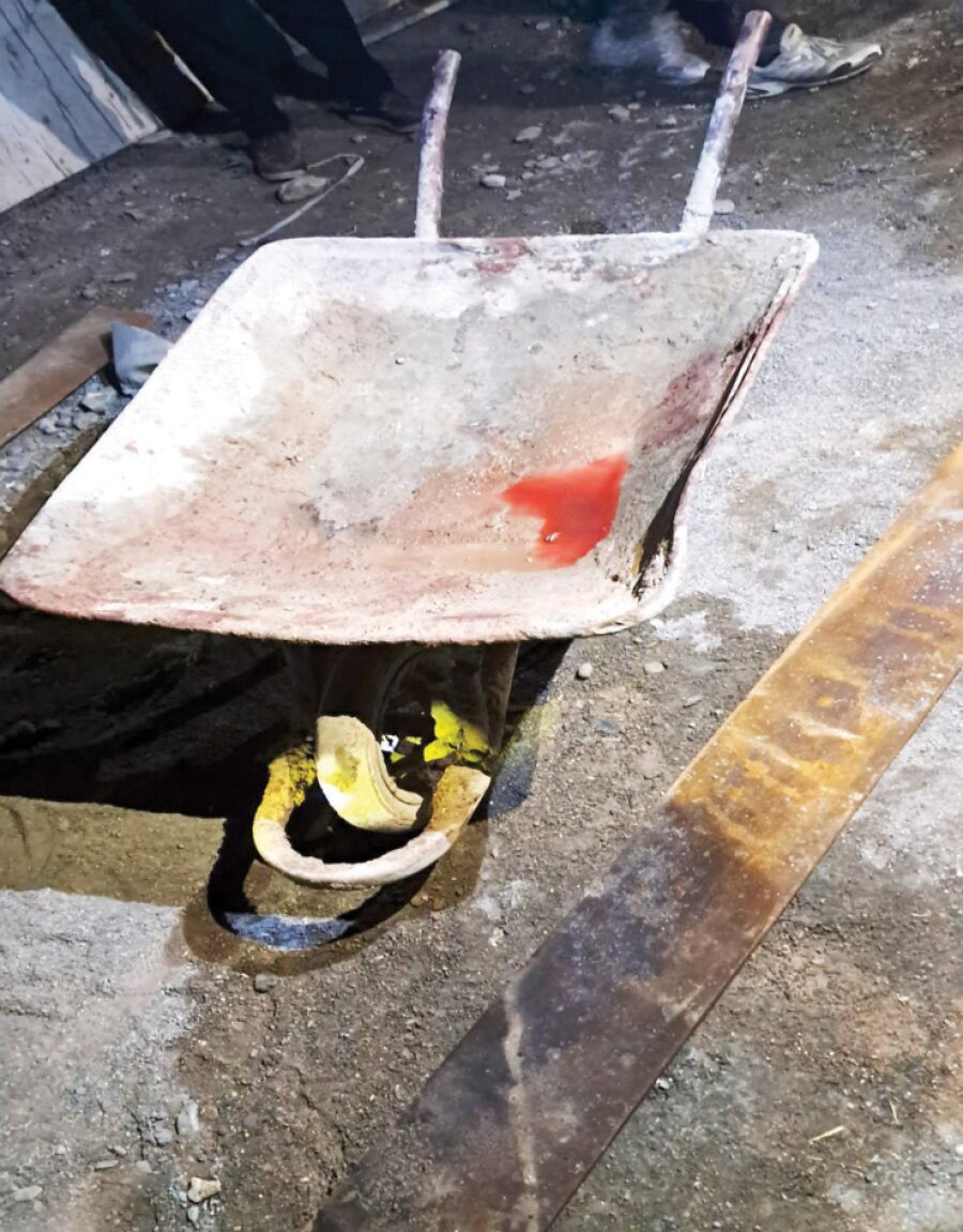 اعترافات تکان‌دهنده جوان پدرکش | باید تکه‌تکه‌اش می‌کردم! + عکس