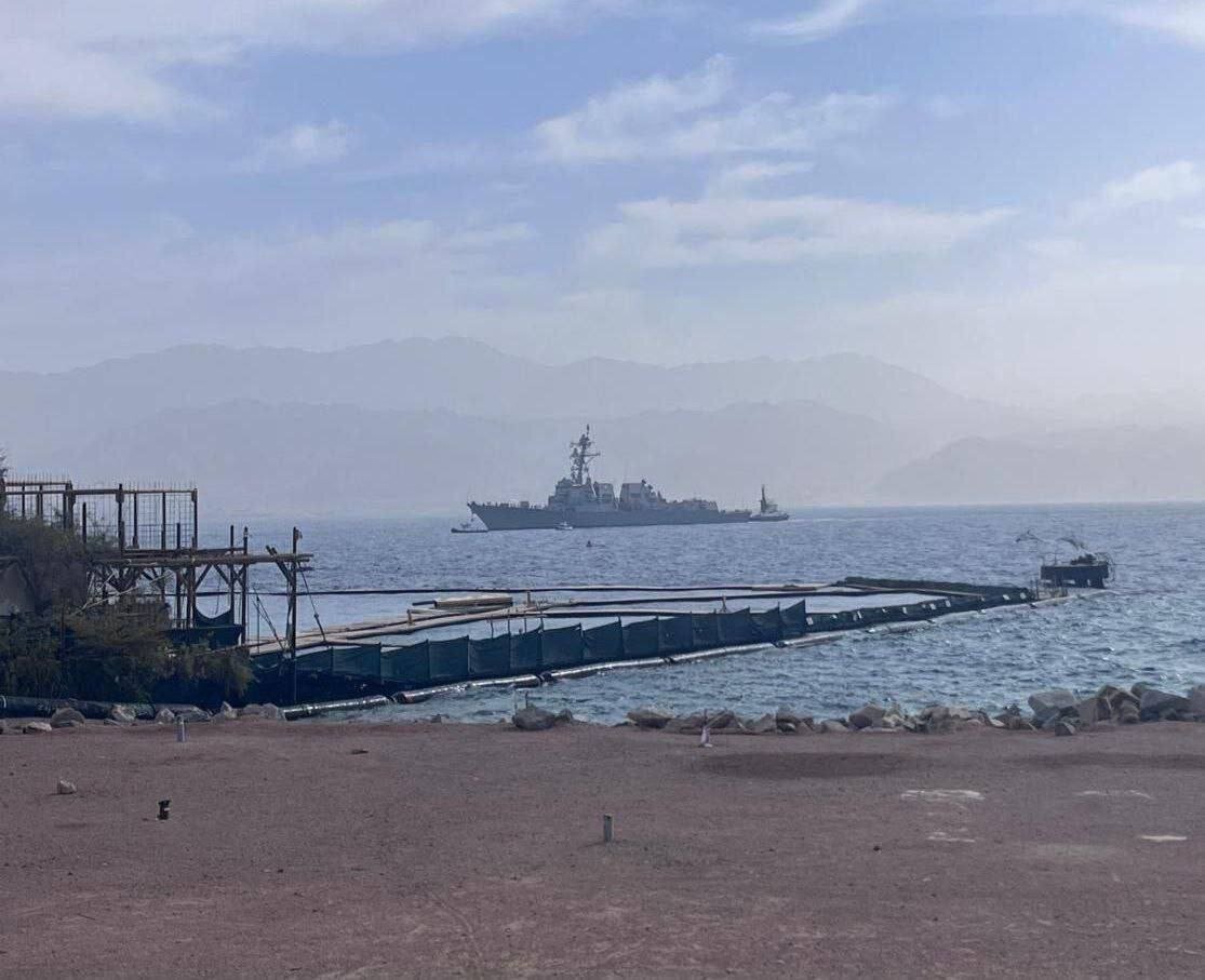 همشهری آنلاین – اولین تصویر از ناوشکن آمریکایی در بندر ایلات اسرائیل