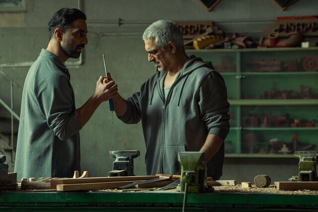 تصویر مهدی پاکدل در کنار طناب دار  | کارگردان: ما هم ناراحتیم مثل همه اما...