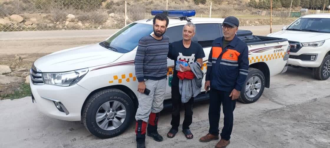 ۶ روز گرفتاری در برف + ویدئو