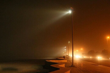 گناوه در وضعیت خطرناک |  تهرانی‌ها هوای قابل قبول تنفس کرند