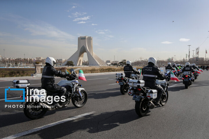 رژه موتورسواران