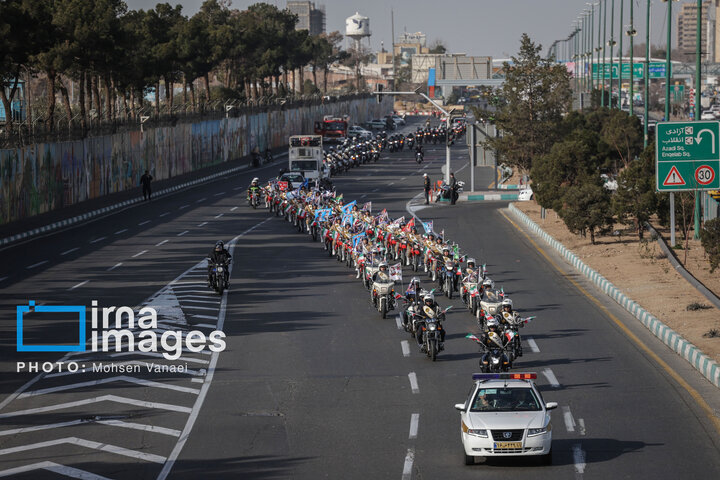 رژه موتورسواران