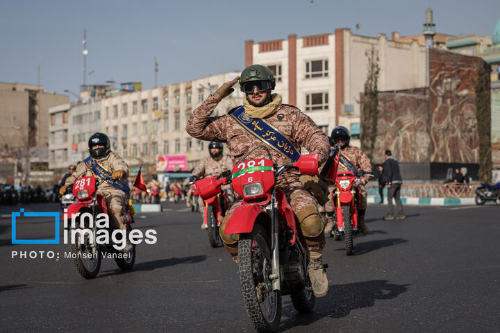 رژه موتورسواران