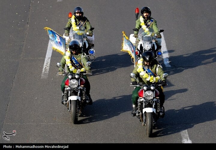 رژه موتورسواران