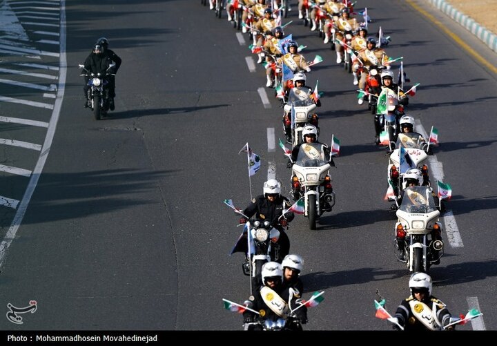 رژه موتورسواران