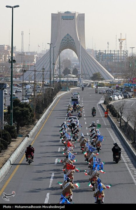 رژه موتورسواران