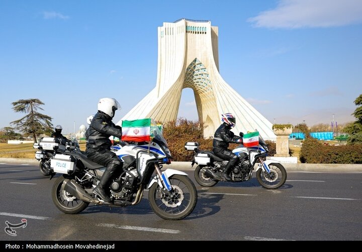 رژه موتورسواران