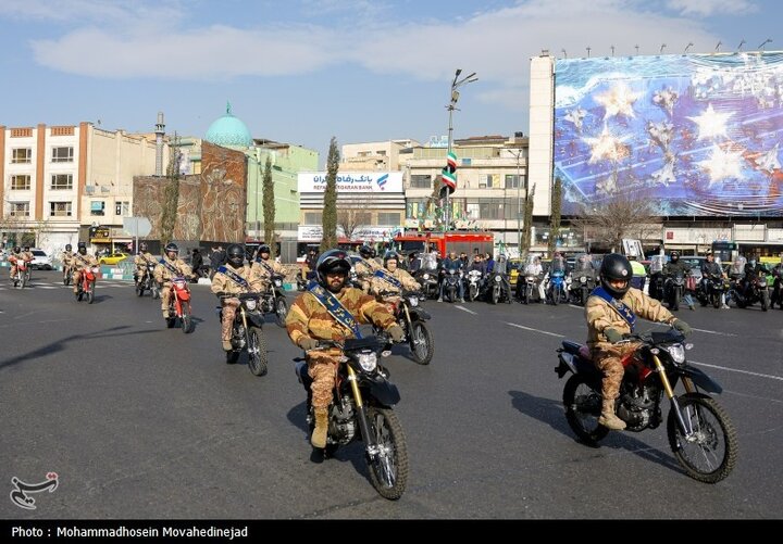 رژه موتورسواران