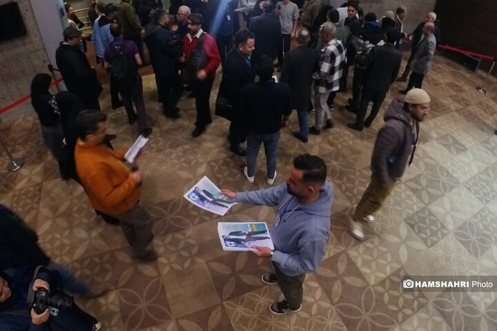 حاشیه دومین روز چهل‌ و چهارمین جشنواره فیلم فجر