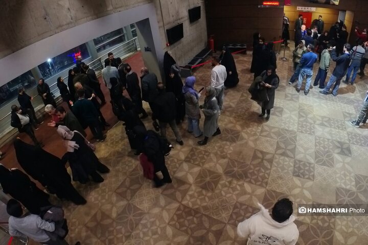 حاشیه دومین روز چهل‌ و چهارمین جشنواره فیلم فجر