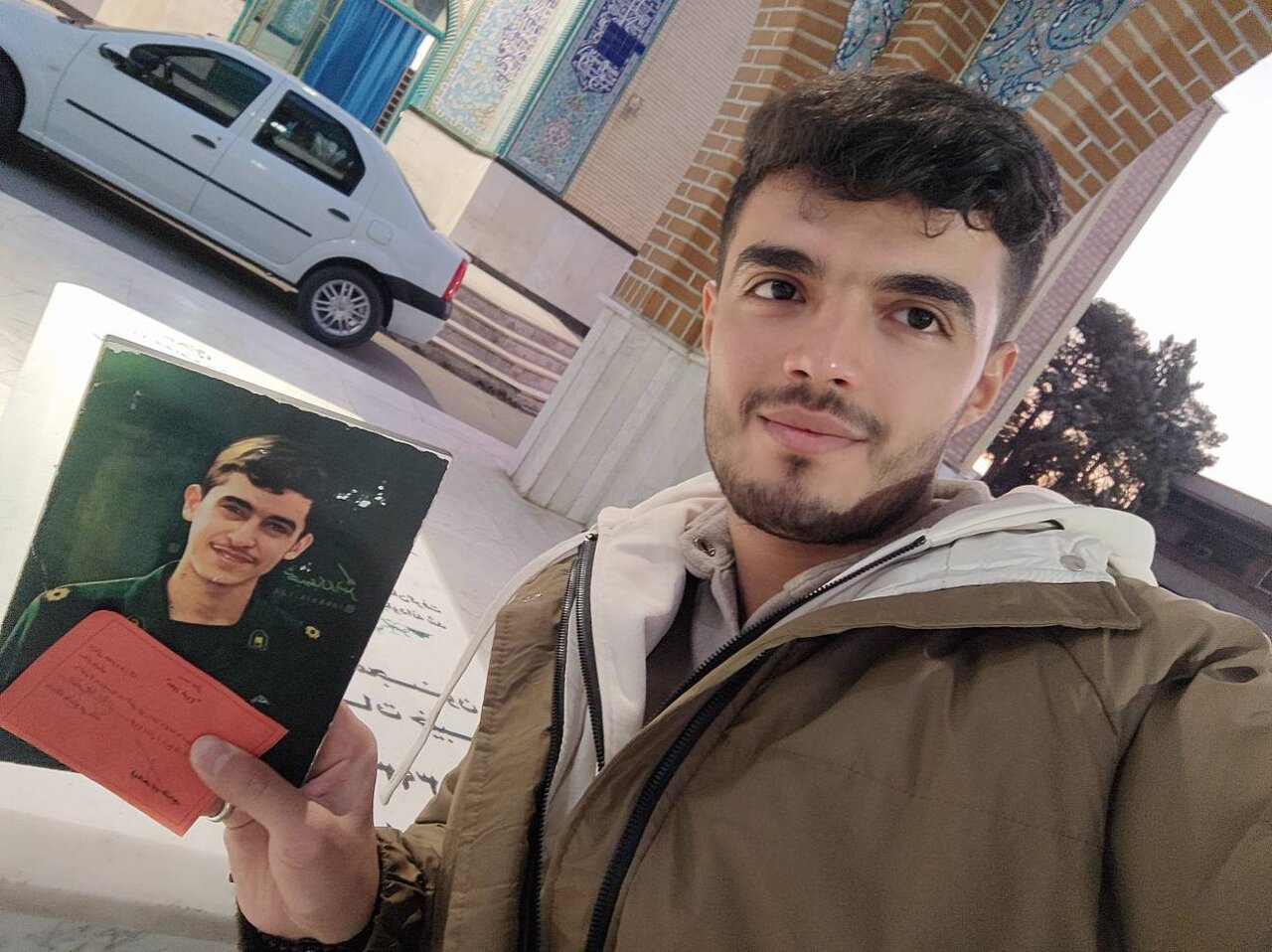 تصویر شهید علیرضا خلج بر موشک سجیل | روزی که تصویر علیرضا قلب تل آویو را شکافت