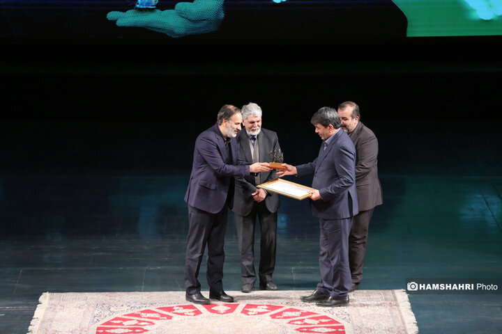 آئین اختتامیه چهل و چهارمین جشنواره تئاتر فجر