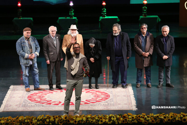 آئین اختتامیه چهل و چهارمین جشنواره تئاتر فجر