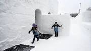 بزرگ‌ترین هزارتوی برفی اروپا ؛ راه را گم کنید، اما لذت ببرید | تصاویر