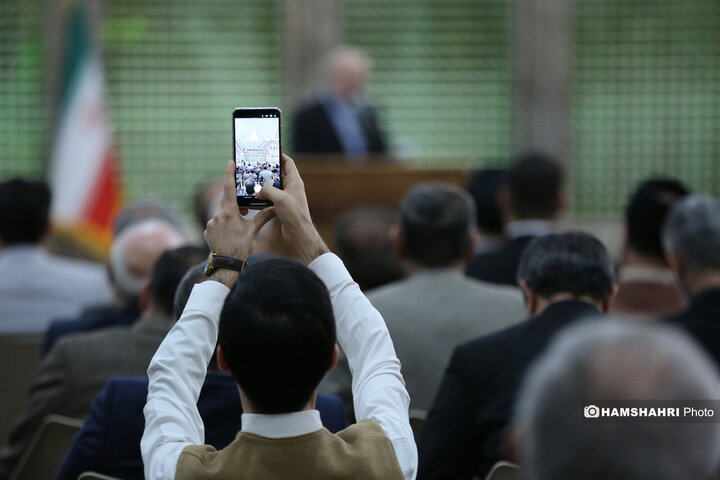 تجدید میثاق رییس و نمایندگان مجلس با آرمان‌های امام راحل (ره)