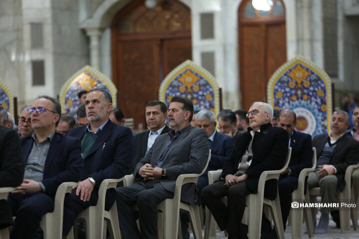 تجدید میثاق رییس و نمایندگان مجلس با آرمان‌های امام راحل (ره)