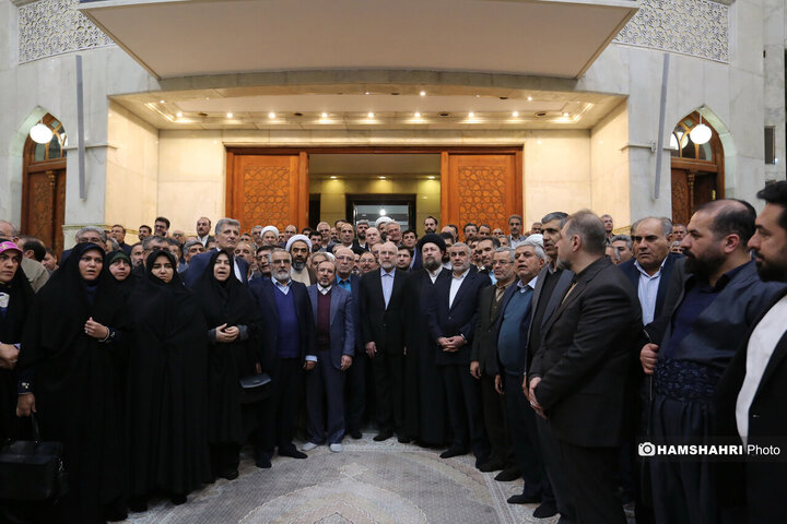 تجدید میثاق رییس و نمایندگان مجلس با آرمان‌های امام راحل (ره)