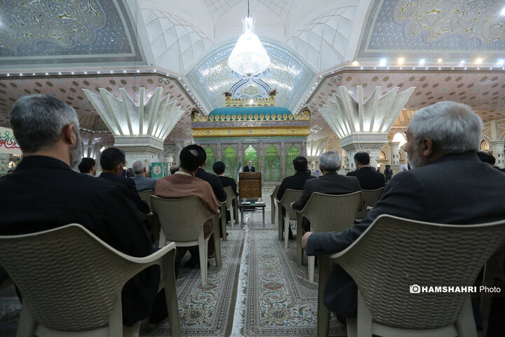 تجدید میثاق رییس و نمایندگان مجلس با آرمان‌های امام راحل (ره)