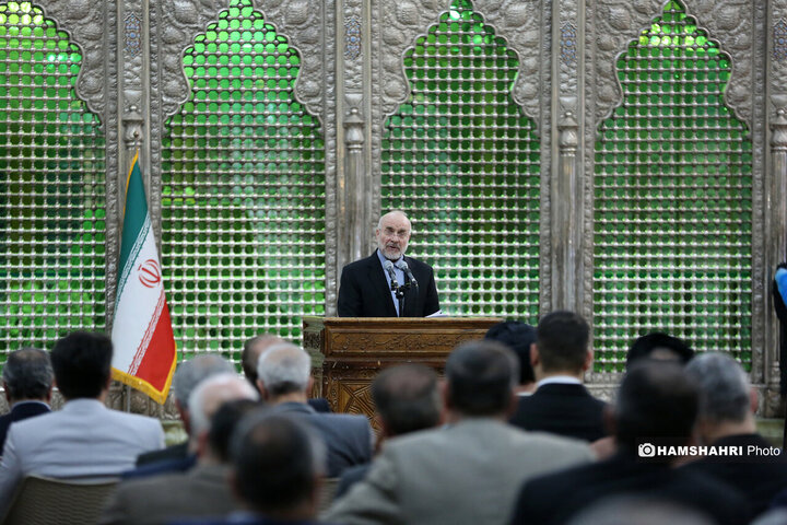 تجدید میثاق رییس و نمایندگان مجلس با آرمان‌های امام راحل (ره)