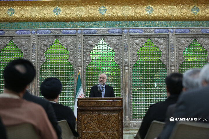 تجدید میثاق رییس و نمایندگان مجلس با آرمان‌های امام راحل (ره)