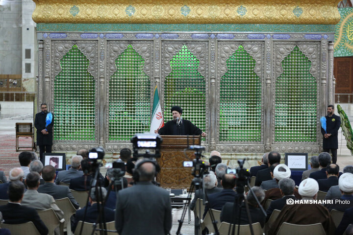 تجدید میثاق رییس و نمایندگان مجلس با آرمان‌های امام راحل (ره)