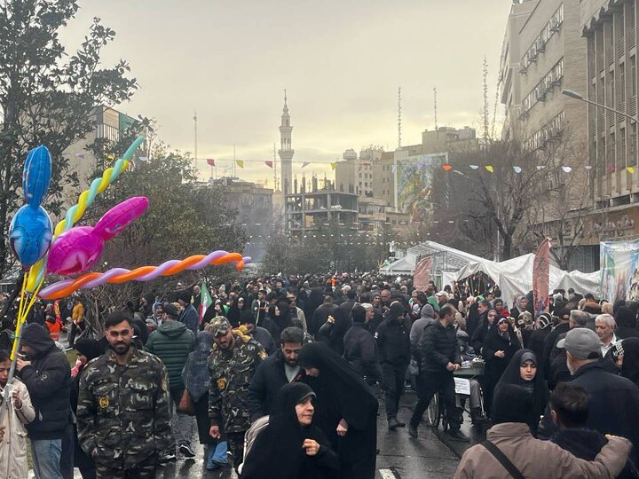 میدان ولیعصر