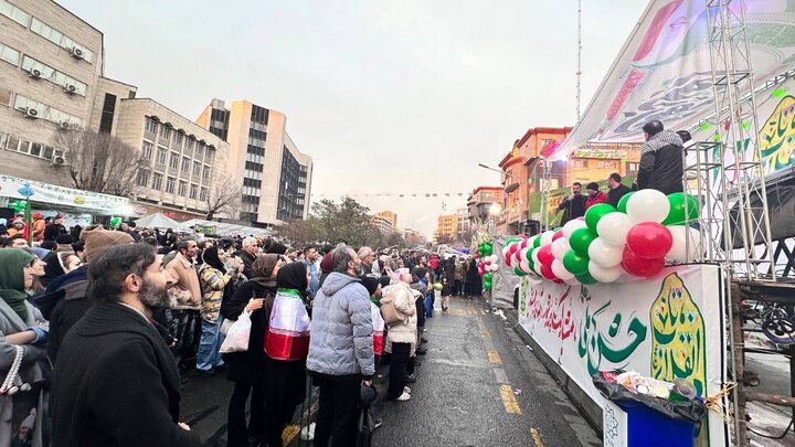 میدان ولیعصر