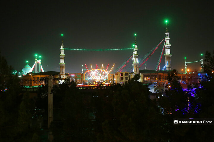 خدمات رسانی به زائران مسجد مقدس جمکران در شب نیمه شعبان