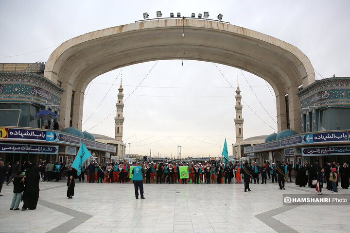 خدمات رسانی به زائران مسجد مقدس جمکران در شب نیمه شعبان