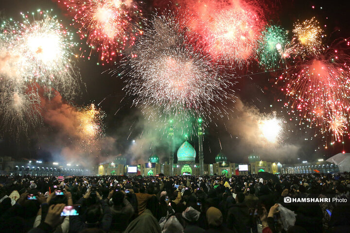 خدمات رسانی به زائران مسجد مقدس جمکران در شب نیمه شعبان
