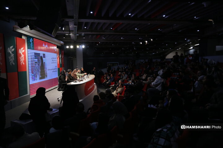 حاشیه ششمین روز چهل و چهارمین جشنواره فیلم فجر