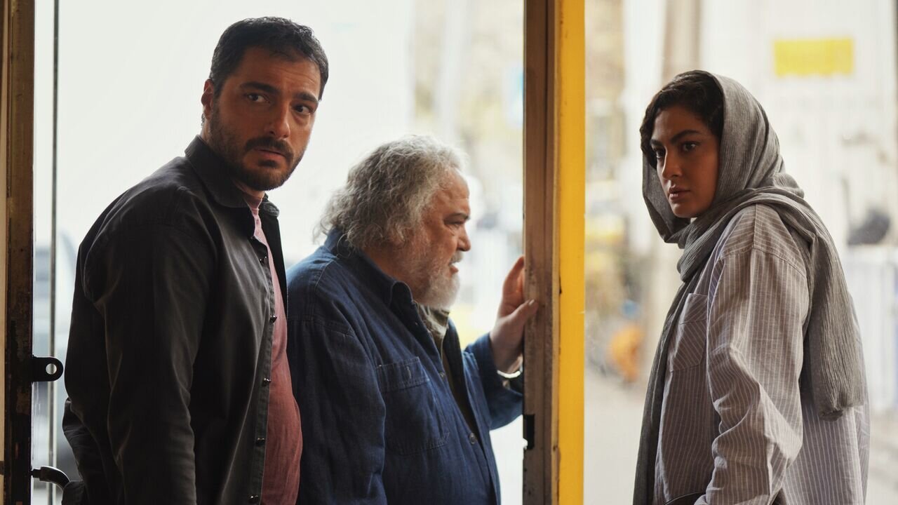 «کافه سلطان» را دقیقه ۹۰ به جشنواره رساندیم