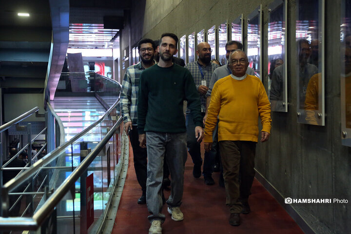 تصاویری از حاشیه روز هفتم جشنواره فیلم فجر