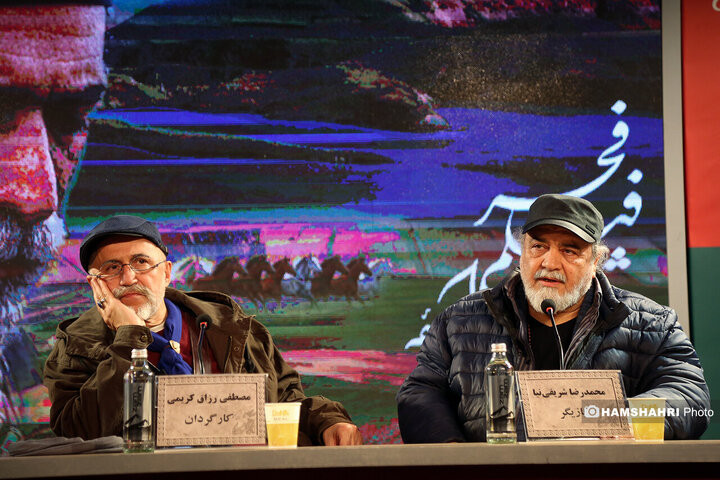 تصاویری از حاشیه روز هفتم جشنواره فیلم فجر