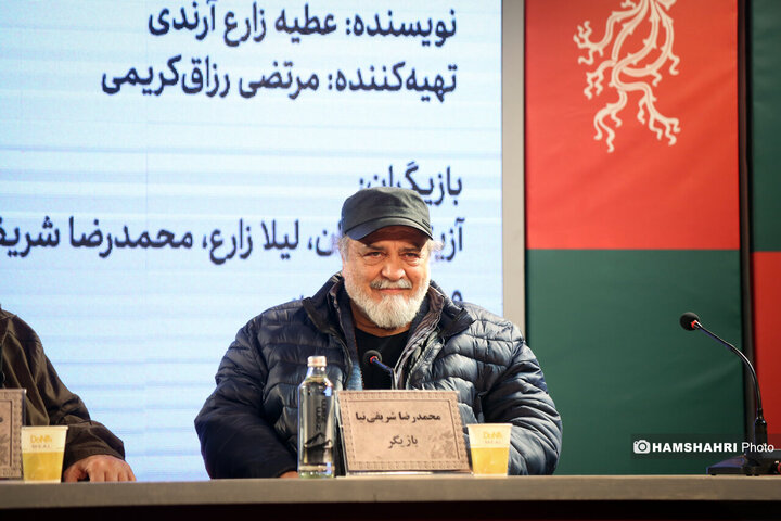 تصاویری از حاشیه روز هفتم جشنواره فیلم فجر