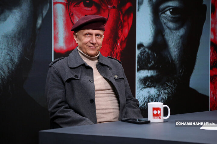 تصاویری از حاشیه روز هفتم جشنواره فیلم فجر