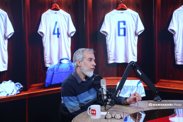 برنامه ضد حمله با موضوع فوتبال