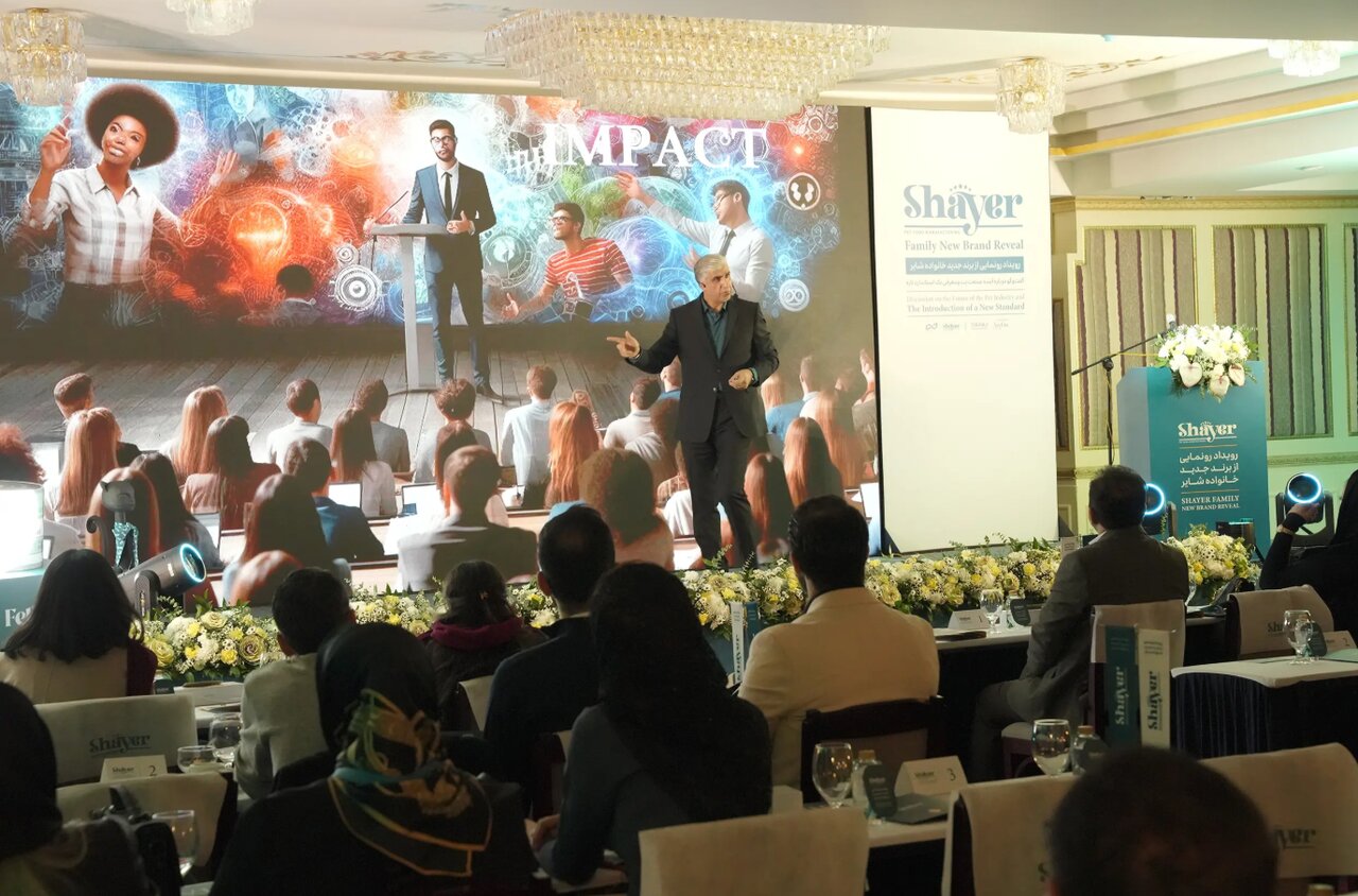 محمود محمدیان، مشاور بازاریابی و برندینگ و عضو هیات علمی