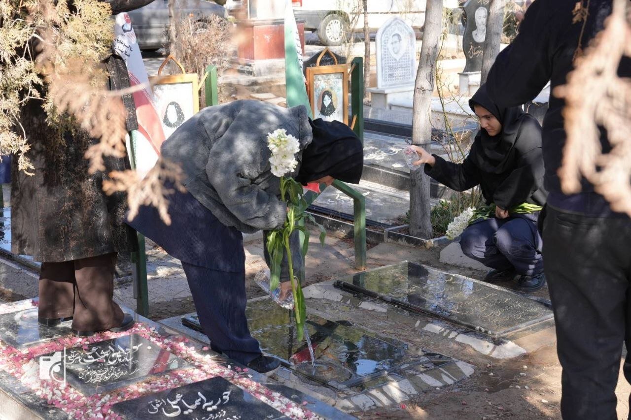 بهشت زهرا در دهه فجر