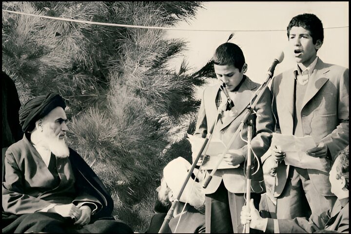 نغمه‌های انقلاب | نگاهی به سرودهایی که در روزهای آغازین پیروزی انقلاب اسلامی خوانده شدند